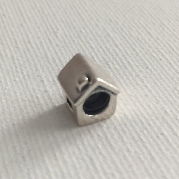 Pandora House Charm - Picture 2 of 5